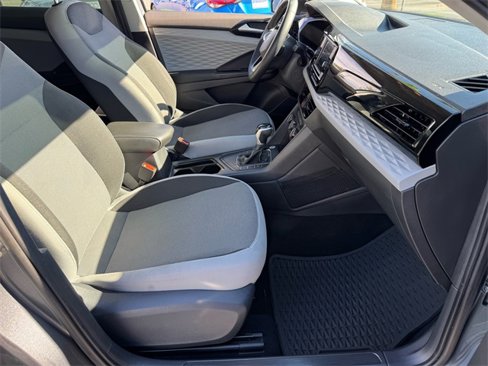 Certified 2022 Volkswagen Taos S image 16