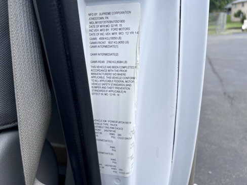 Used 2015 Ford E-350 and Econoline 350 Super Duty image 36