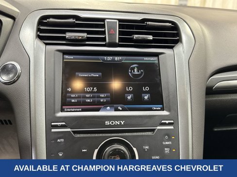 Used 2014 Ford Fusion Titanium image 17