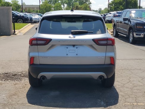 Used 2023 Ford Escape Active w/ Tech Pack #2 image 5