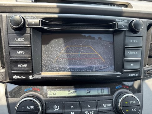 Used 2018 Toyota RAV4 XLE image 18
