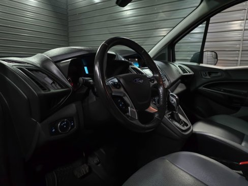 Used 2018 Ford Transit Connect XL image 11