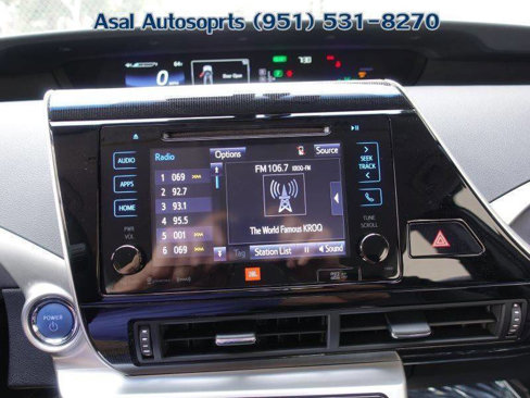 Used 2017 Toyota Mirai image 40