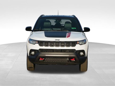 Certified 2024 Jeep Compass Trailhawk image 2