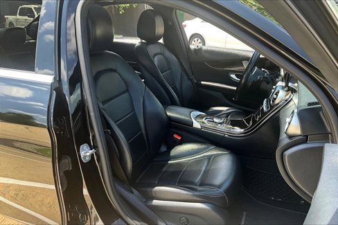 Used 2019 Mercedes-Benz C 300 Sedan image 9