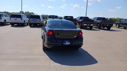 Used 2013 Dodge Avenger SE image 7