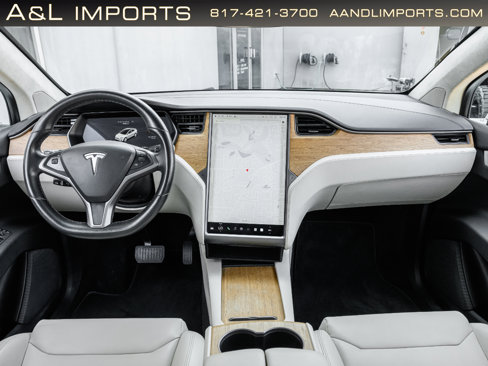 Used 2018 Tesla Model X 75D image 28