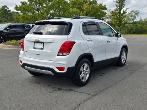 Used 2020 Chevrolet Trax LT w/ Driver Confidence Package image 7