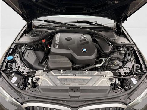 Used 2025 BMW 330i xDrive Sedan image 25