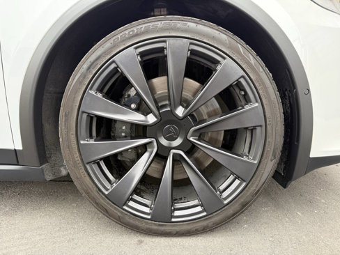 Used 2022 Tesla Model X Plaid image 34