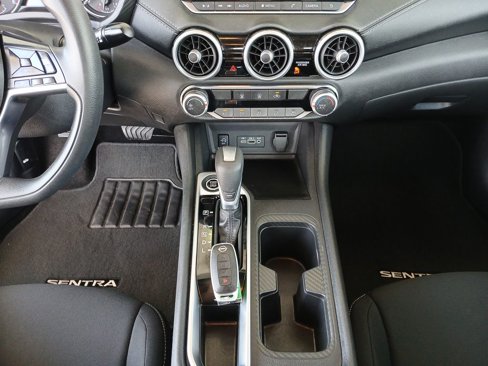 Used 2024 Nissan Sentra SV image 35