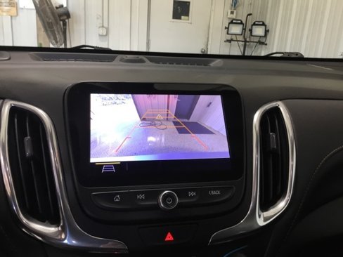 Used 2020 Chevrolet Equinox Premier image 33