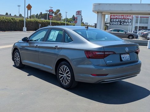 Used 2021 Volkswagen Jetta R-Line image 11