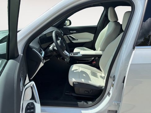 New 2026 BMW X1 xDrive28i w/ Technology Package image 21