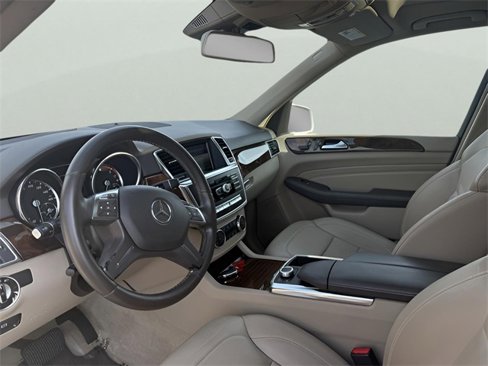 Used 2015 Mercedes-Benz ML 250 BlueTEC 4MATIC image 14
