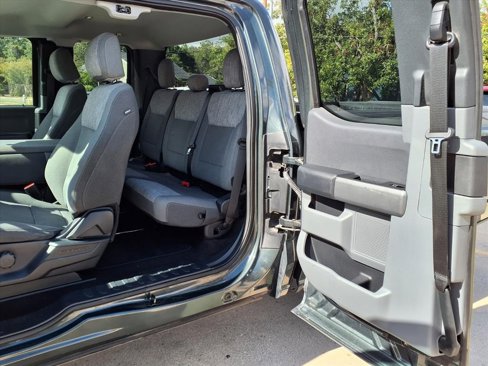 Used 2021 Ford F150 XLT image 17