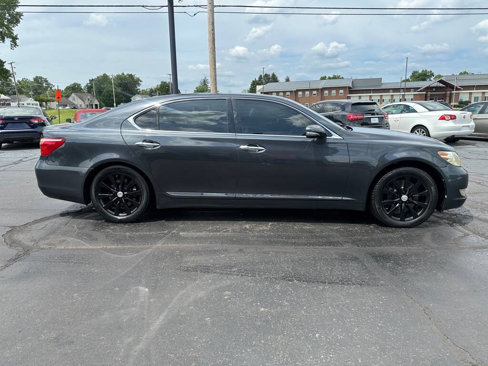 Used 2010 Lexus LS 460 L image 5
