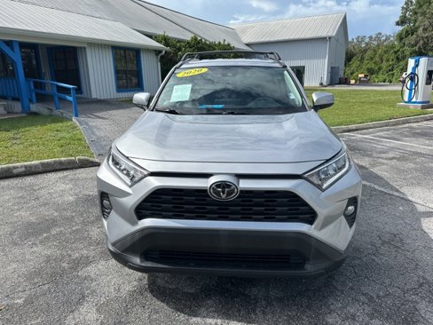 Used 2020 Toyota RAV4 XLE image 48
