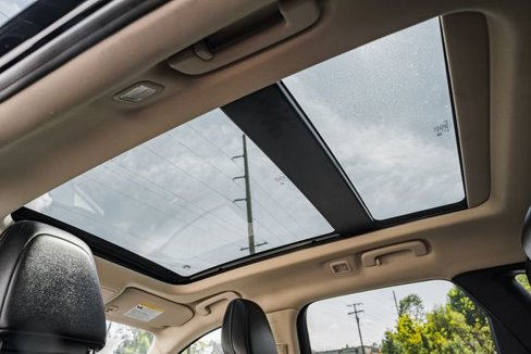 Used 2020 Ford Escape SEL image 2