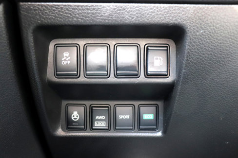 Used 2019 Nissan Rogue SV w/ Sun & Sound Touring Package image 40