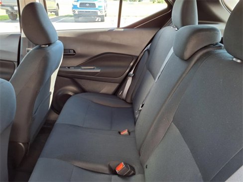 Used 2024 Nissan Kicks S image 15