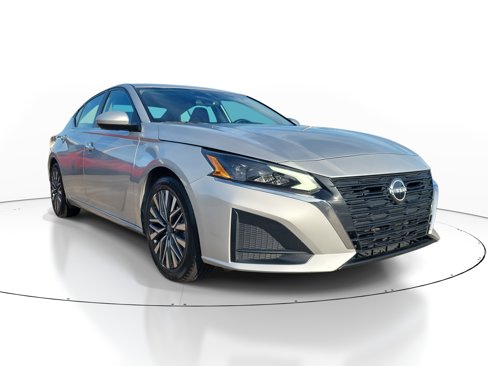 Certified 2023 Nissan Altima 2.5 SV image 2