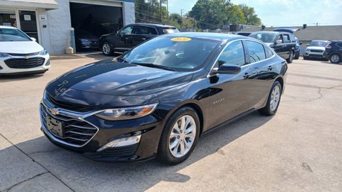 Used 2021 Chevrolet Malibu LT image 3