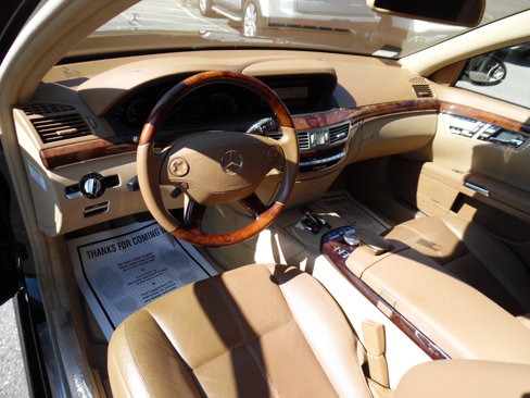 Used 2008 Mercedes-Benz S 550 4MATIC w/ AMG Sport Pkg image 11