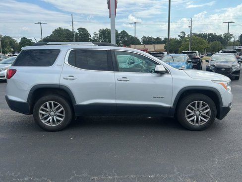 Used 2017 GMC Acadia SLE w/ Driver Alert Package I image 5