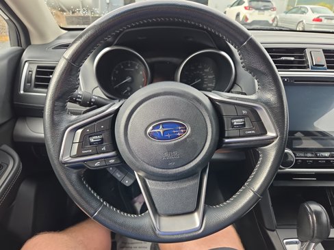 Used 2018 Subaru Outback 2.5i Premium image 17