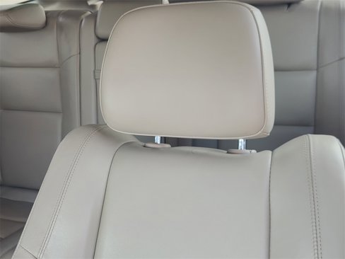 Used 2021 Jeep Grand Cherokee Limited w/ Sun & Sound Group image 22