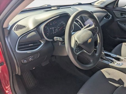Used 2022 Chevrolet Malibu LT image 10