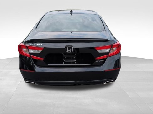 Used 2021 Honda Accord Sport image 7