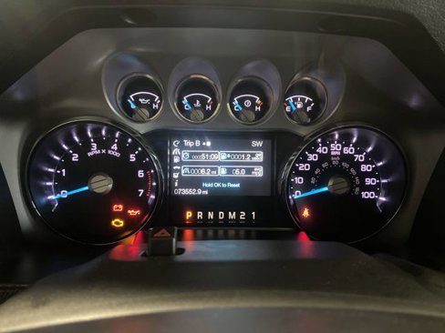 Used 2011 Ford F350 Lariat w/ Lariat Interior Pkg image 17