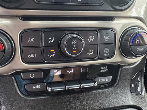 Used 2020 GMC Yukon XL Denali image 26