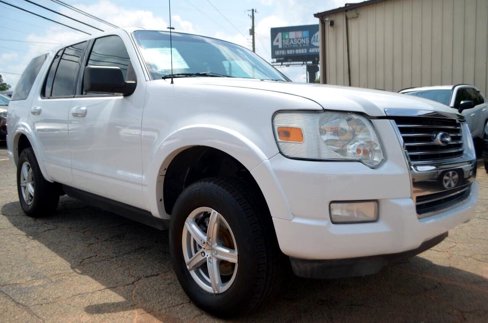 Used 2010 Ford Explorer XLT image 13