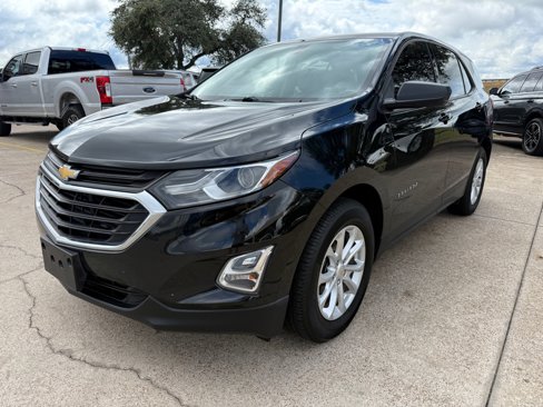 Used 2018 Chevrolet Equinox LS image 3