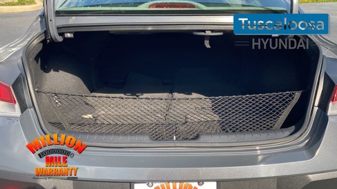 Used 2024 Hyundai Elantra SEL image 11