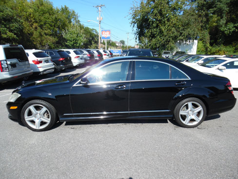 Used 2008 Mercedes-Benz S 550 4MATIC w/ AMG Sport Pkg image 2