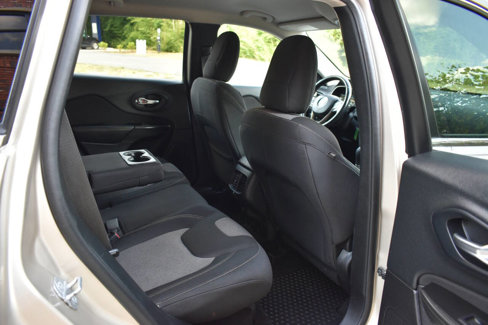 Used 2014 Jeep Cherokee Latitude image 12