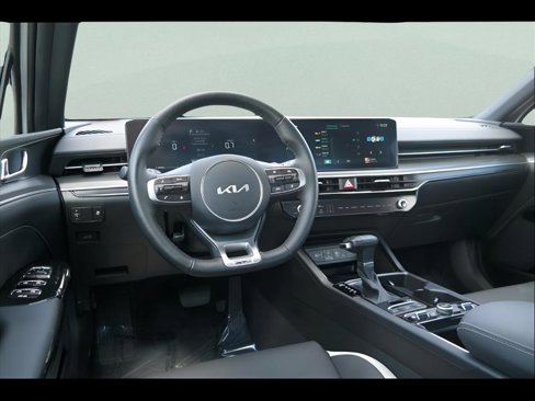Used 2025 Kia K5 GT-Line image 8