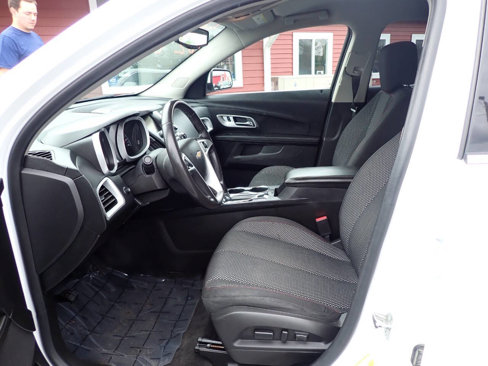Used 2016 Chevrolet Equinox LT w/ Convenience Package image 8
