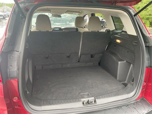 Used 2019 Ford Escape SE image 24