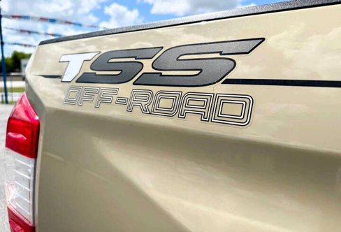 Used 2017 Toyota Tundra SR5 w/ SR5 Upgrade Package image 10