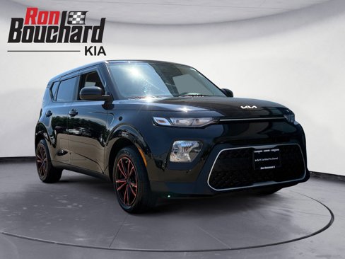 Certified 2022 Kia Soul LX image 1