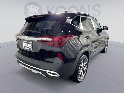 Used 2022 Kia Seltos EX image 7