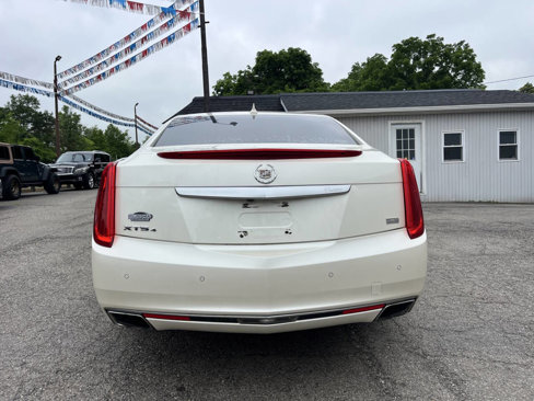 Used 2013 Cadillac XTS Platinum image 24