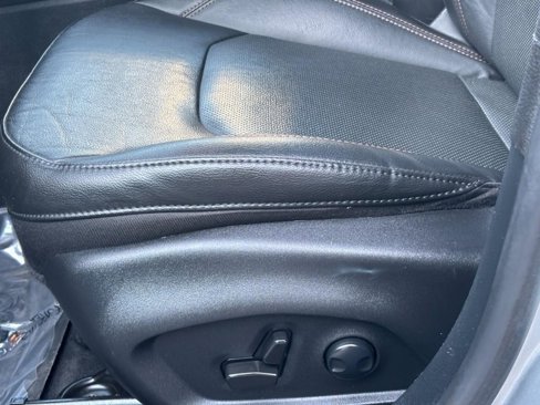 Used 2022 Jeep Compass Latitude w/ Sun and Sound Group image 26