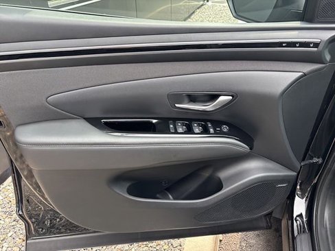 Used 2024 Hyundai Tucson Limited image 24