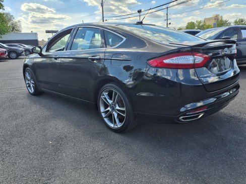 Used 2013 Ford Fusion Titanium image 9